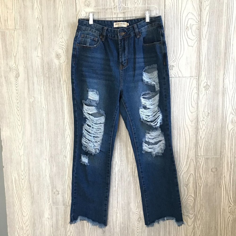 Distressed High Rise Boyfriend Jeans - NWOT Juniors Size 11
